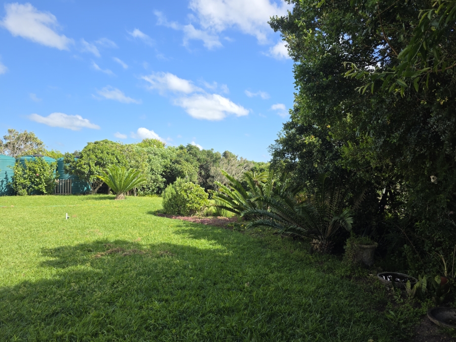 4 Bedroom Property for Sale in Boknesstrand Eastern Cape